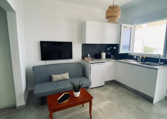 Sea View Apartment2