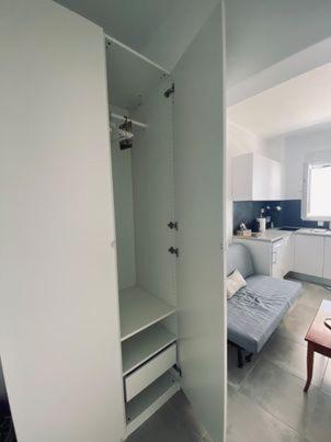 Sea View Apartment2 דירה